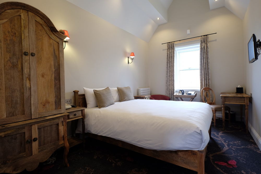 Cotswold Grange Acomodação com café da manhã Cheltenham Exterior foto A room at the hotel